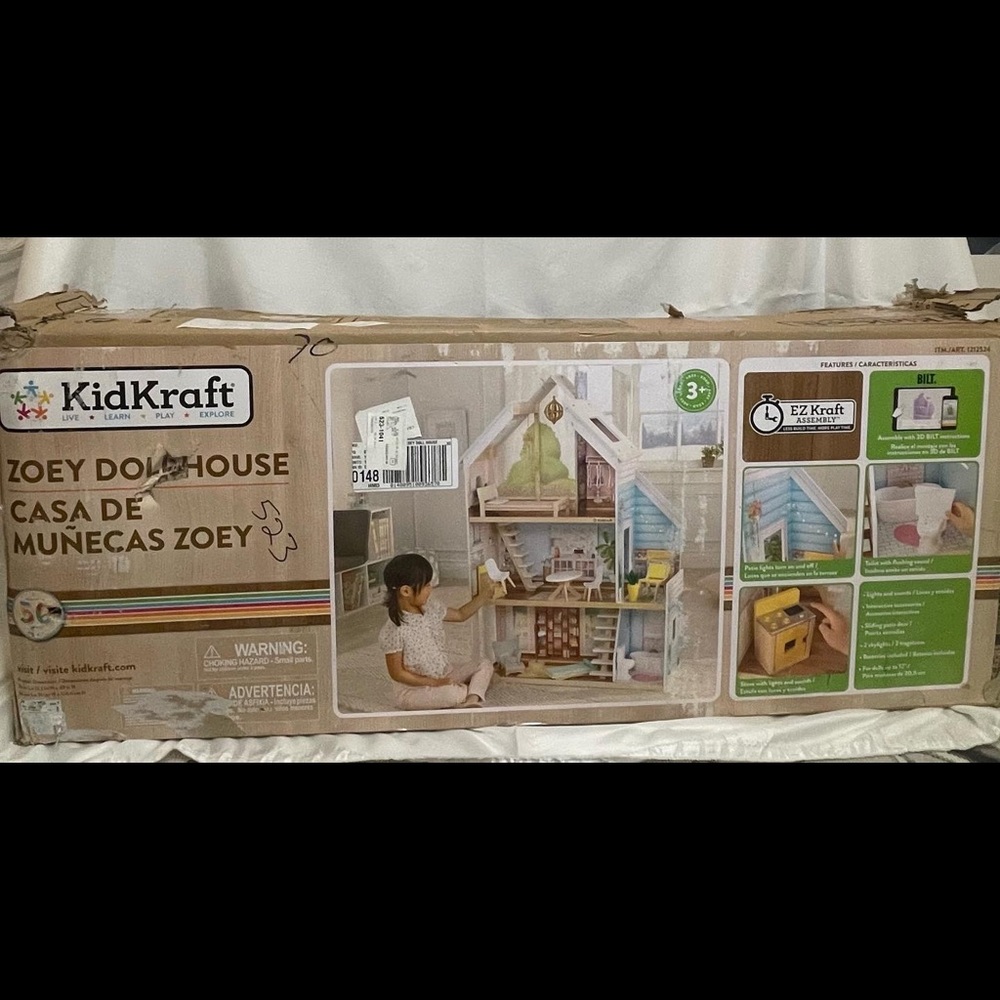 SOLD!!!! - BRAND NEW!ZOEY MAGIC LIGHTS & SOUNDS DOLLHOUSE WITH EZ KRAFT ASSEMBLY